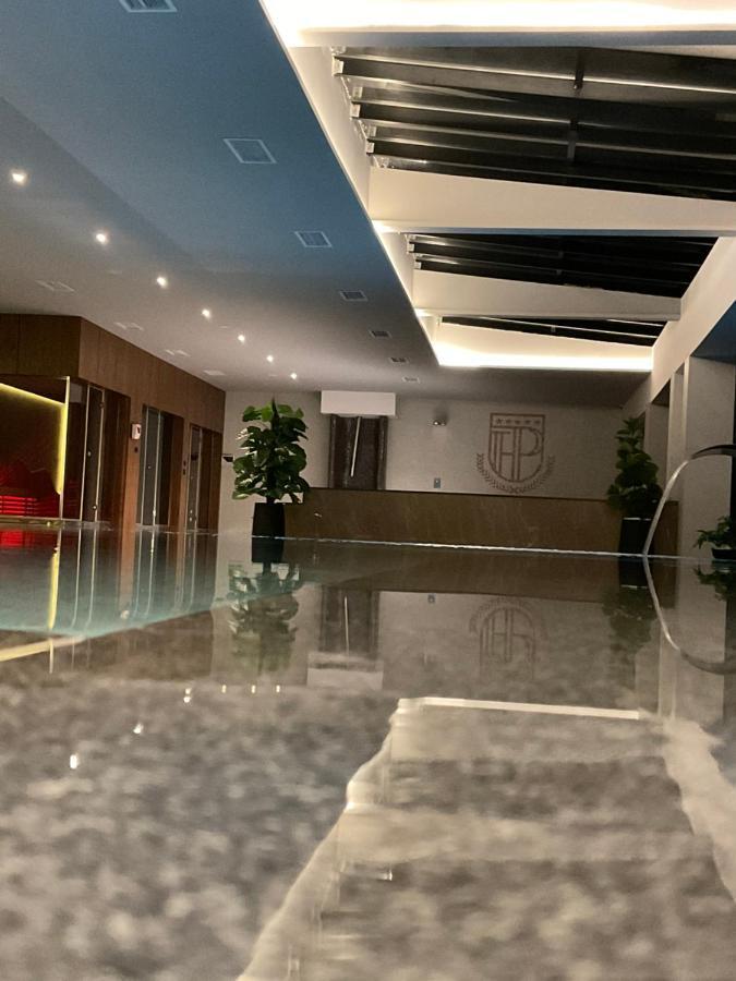 Palace Hotel & Spa Titova Mitrovica Zewnętrze zdjęcie