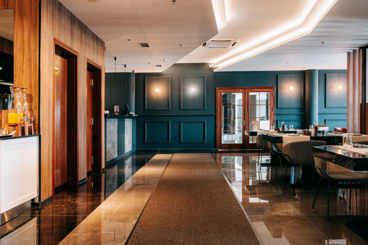 Palace Hotel & Spa Titova Mitrovica Zewnętrze zdjęcie