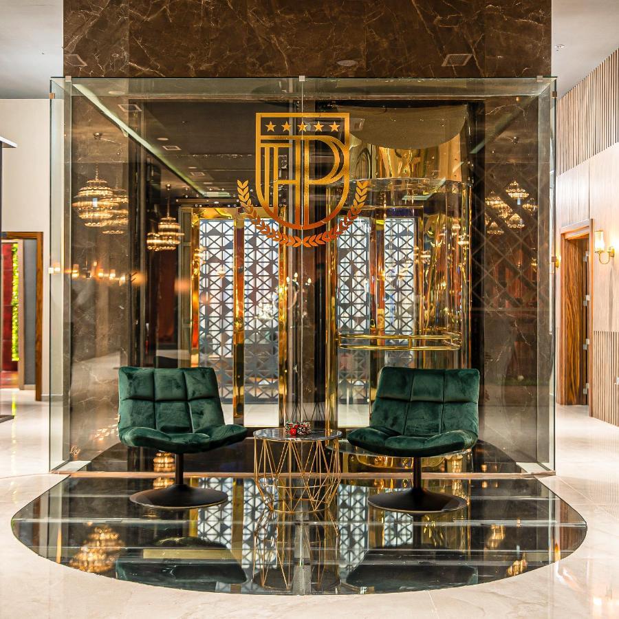 Palace Hotel & Spa Titova Mitrovica Zewnętrze zdjęcie
