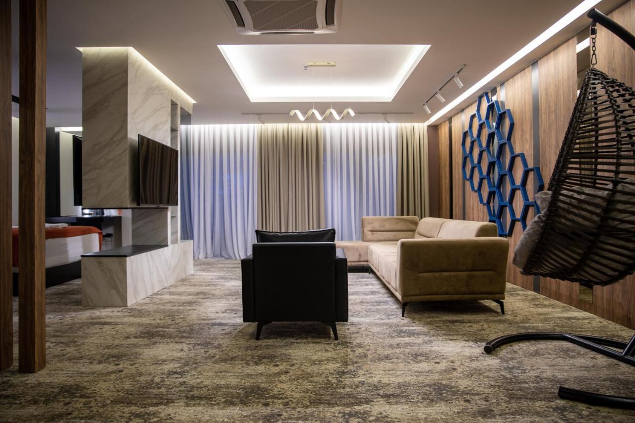 Palace Hotel & Spa Titova Mitrovica Zewnętrze zdjęcie