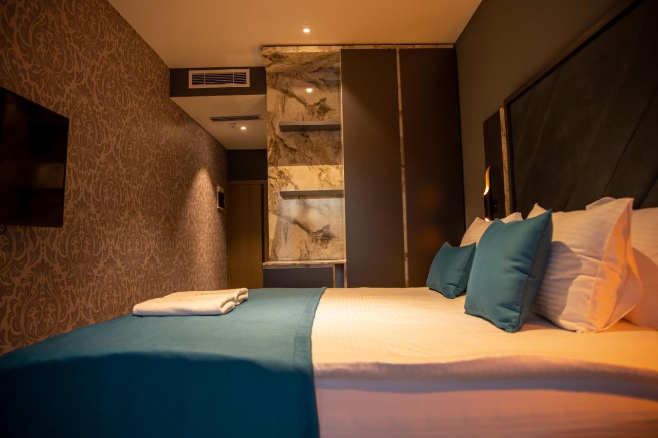 Palace Hotel & Spa Titova Mitrovica Zewnętrze zdjęcie