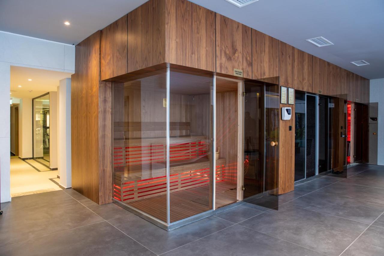Palace Hotel & Spa Titova Mitrovica Zewnętrze zdjęcie
