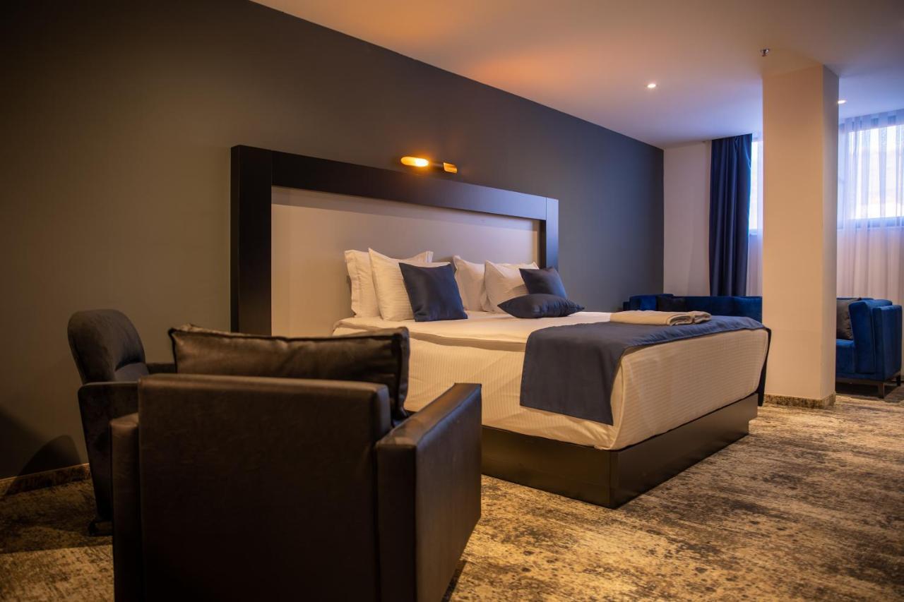 Palace Hotel & Spa Titova Mitrovica Zewnętrze zdjęcie