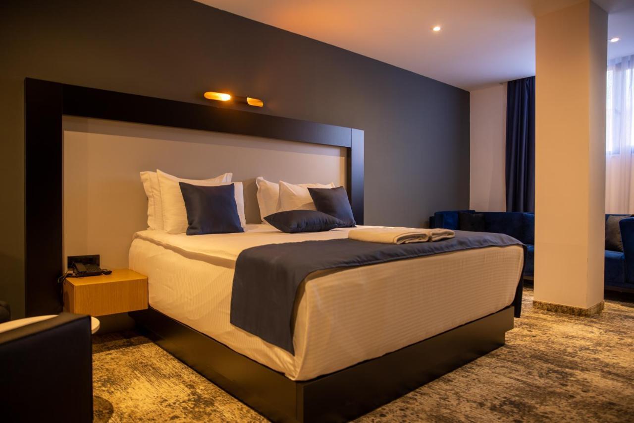 Palace Hotel & Spa Titova Mitrovica Zewnętrze zdjęcie