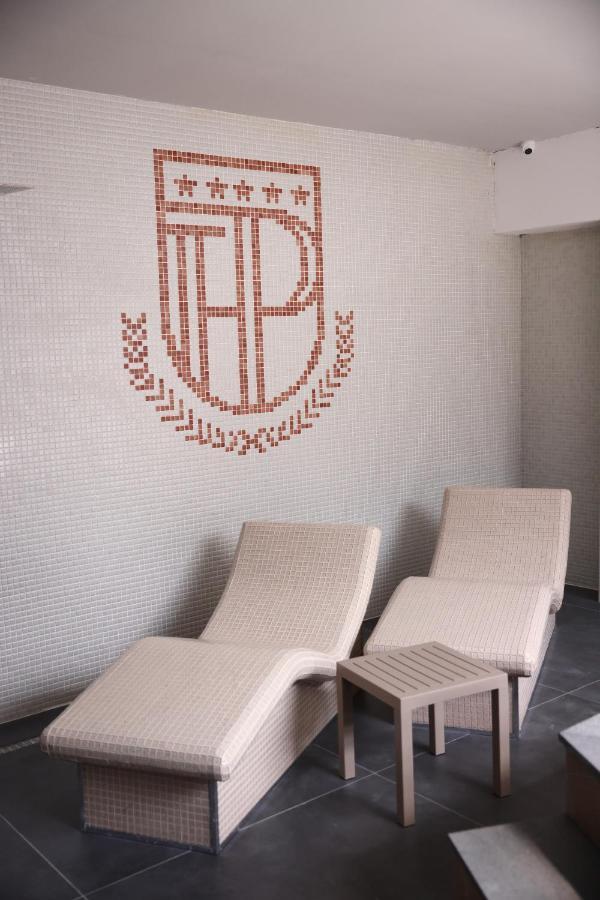 Palace Hotel & Spa Titova Mitrovica Zewnętrze zdjęcie